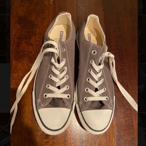 Size 10 Gray Converse Chucks